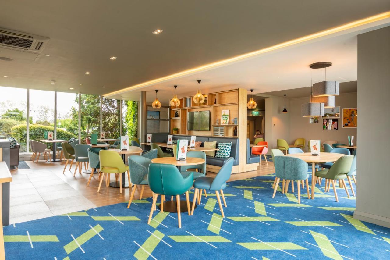 Holiday Inn Basildon By Ihg Kültér fotó