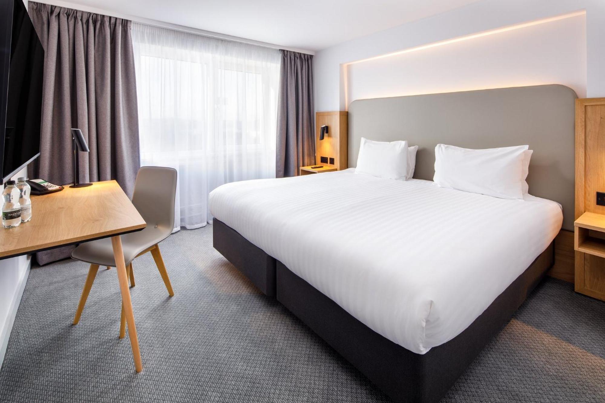 Holiday Inn Basildon By Ihg Kültér fotó
