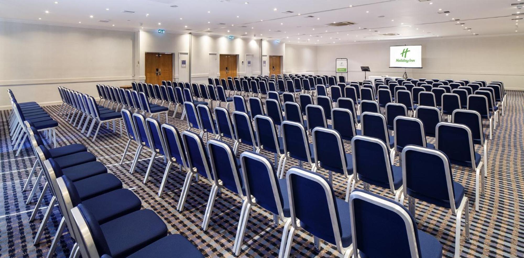 Holiday Inn Basildon By Ihg Kültér fotó