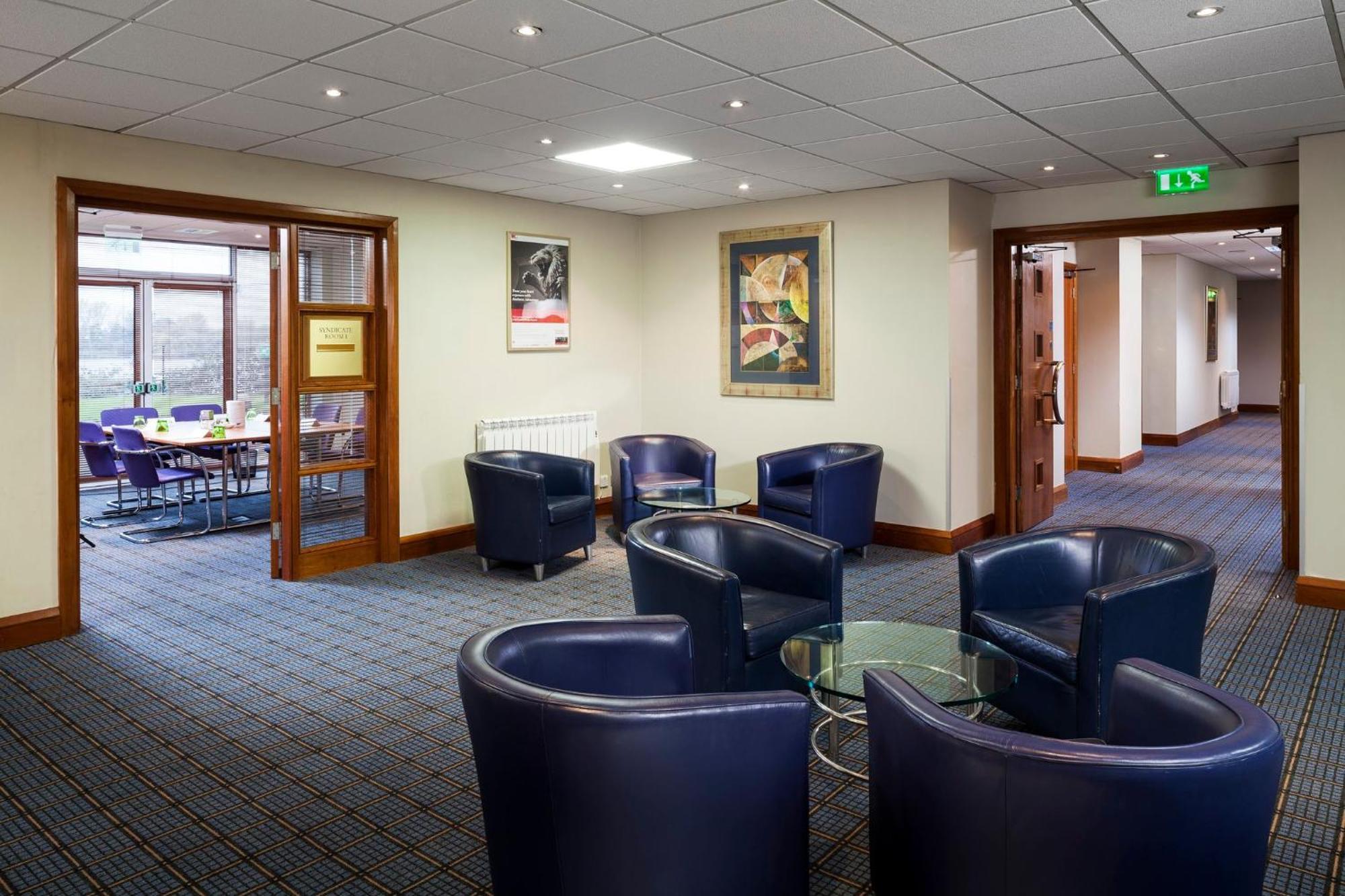 Holiday Inn Basildon By Ihg Kültér fotó