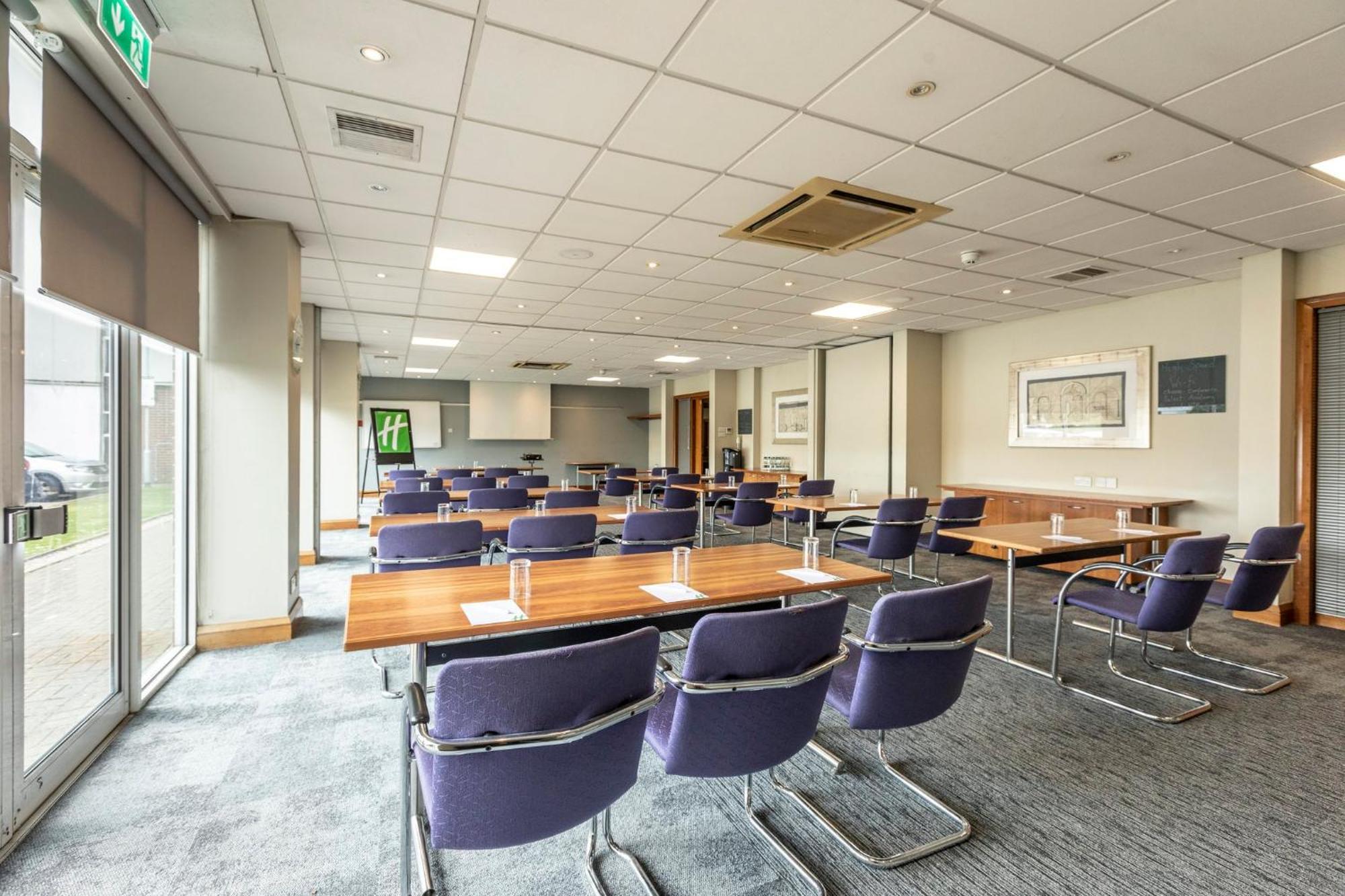 Holiday Inn Basildon By Ihg Kültér fotó